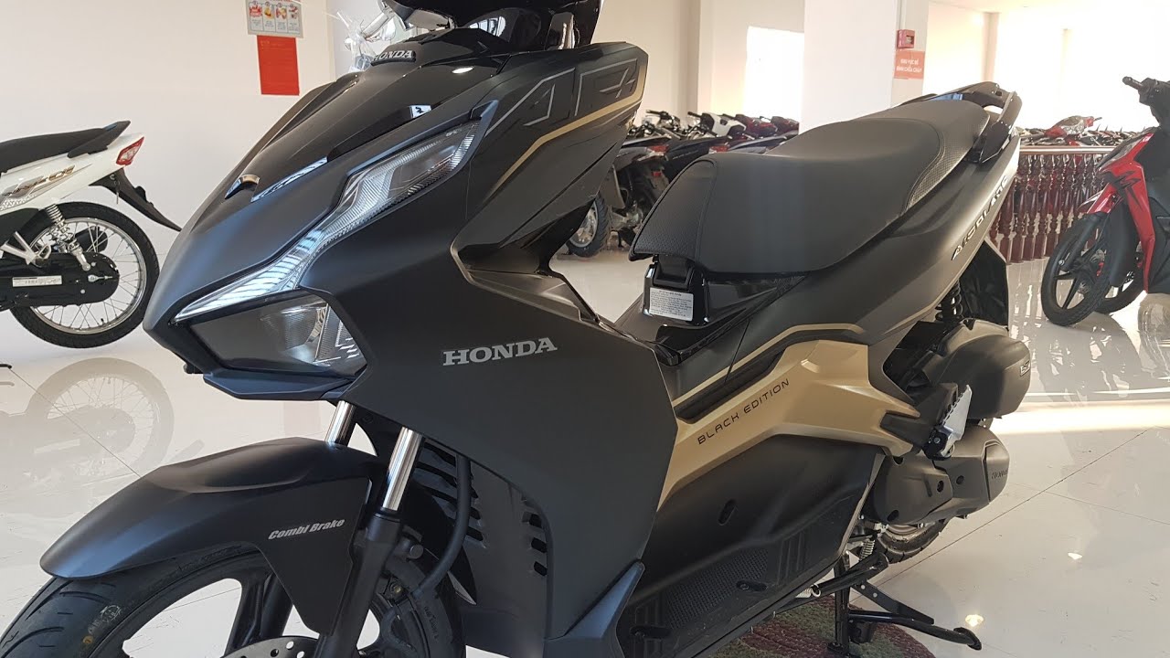 Mua xe máy Honda Air Blade 160 giá tốt