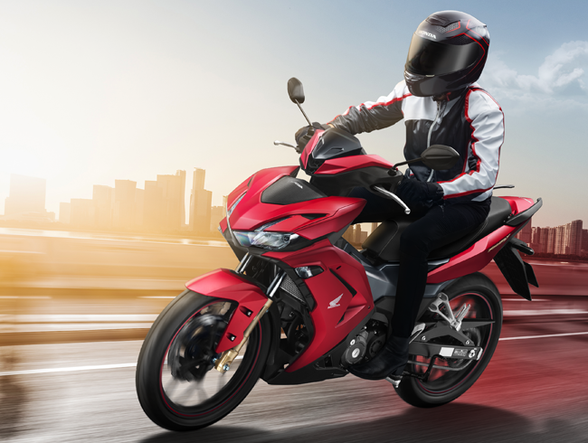 Mua xe máy Honda Winner X trả góp lãi thấp
